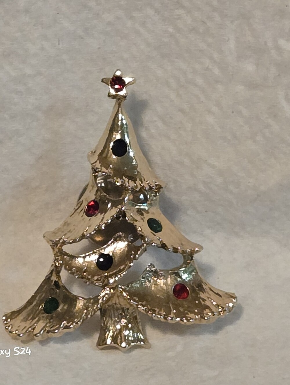 Vintage Christmas Tree Brooch